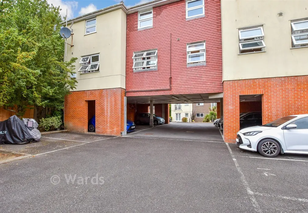 Driveway/Parking - St. Eanswythe's Court, Tonbridge, Kent - Wards of Kent