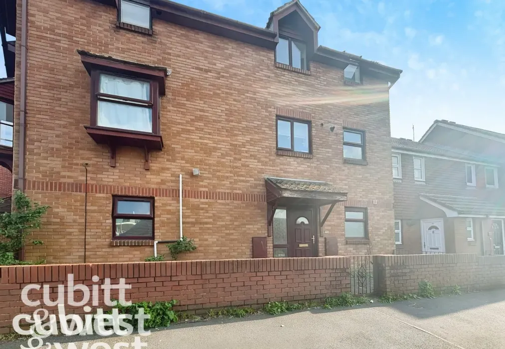  - DEPOSIT ALTERNATIVE AVAILABLE Greetham Street Southsea PO5 - Wards of Kent