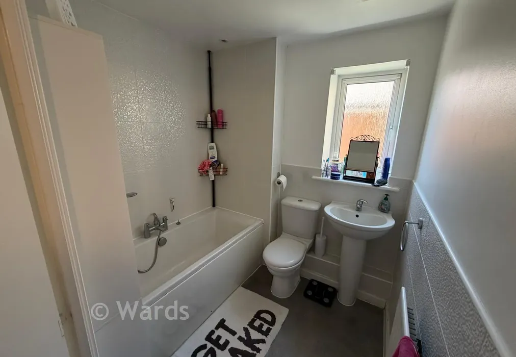 Bathroom - Thistle Hill Way, Minster-On-Sea, Kent - Wards of Kent