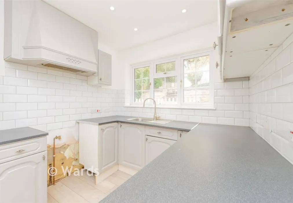 Kitchen - Boxley Road, Walderslade, Chatham, Kent - Wards of Kent