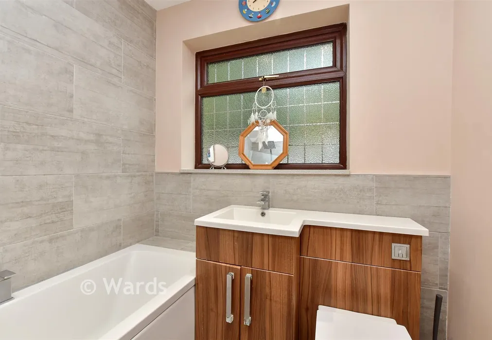 Bathroom - Durham Road, Wigmore, Gillingham, Kent - Wards of Kent