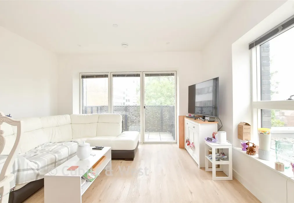 Kitchen/ Lounge/ Dining Room - The Boulevard, Crawley, West Sussex - Wards of Kent