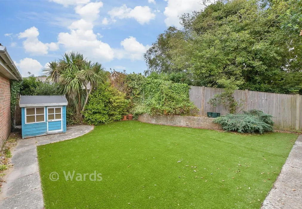 Rear Garden - Meehan Road, Greatstone, Kent - Wards of Kent
