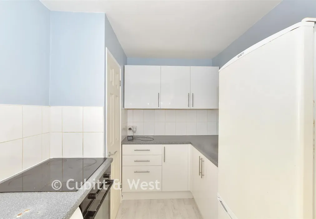 Kitchen - Highams Hill, Gossops Green, Crawley, West Sussex - Wards of Kent