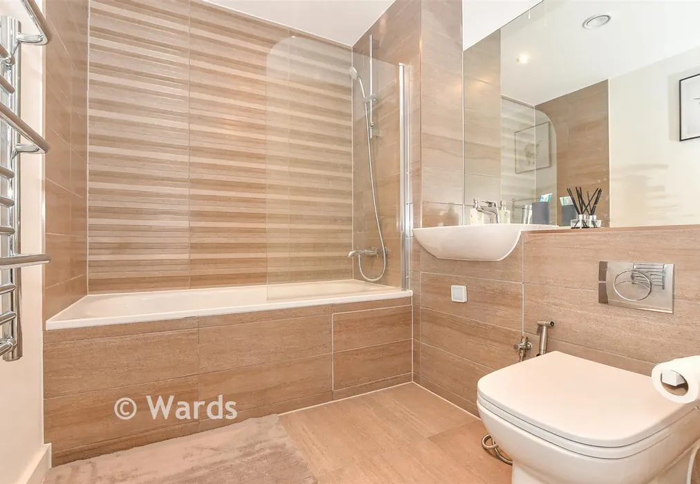 Bathroom - Leacon Road, Ashford, Kent - Wards of Kent