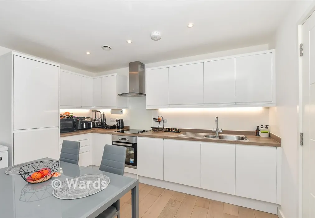 Lounge/Dining /Kitchen - Leacon Road, Ashford, Kent - Wards of Kent