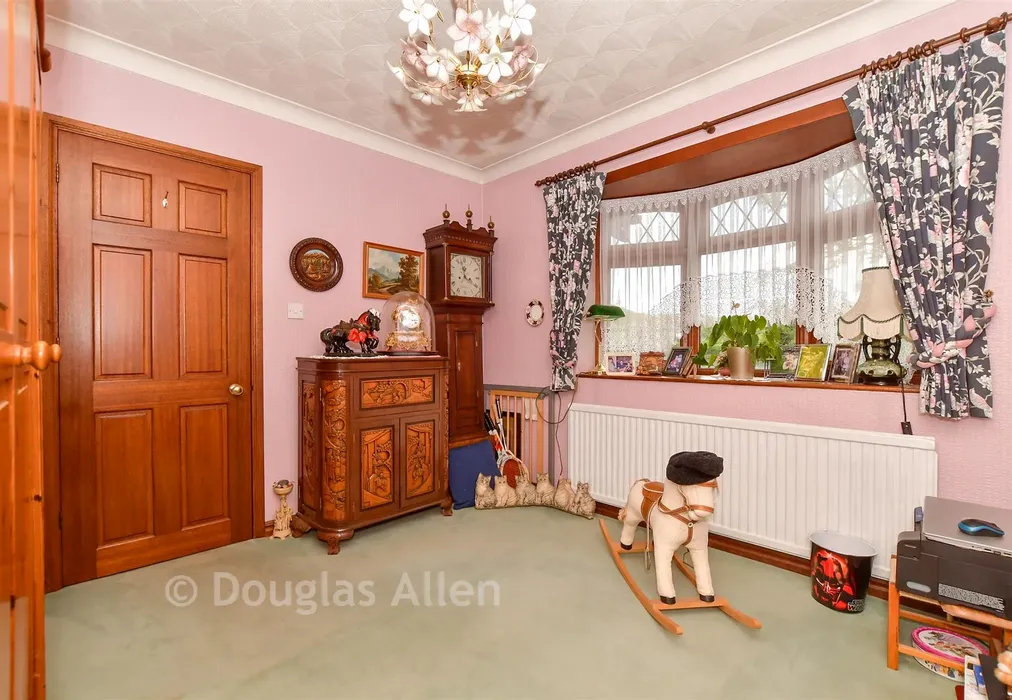 Bedroom 3 - Old Hill Avenue, Langdon Hills, Basildon, Essex - Wards of Kent