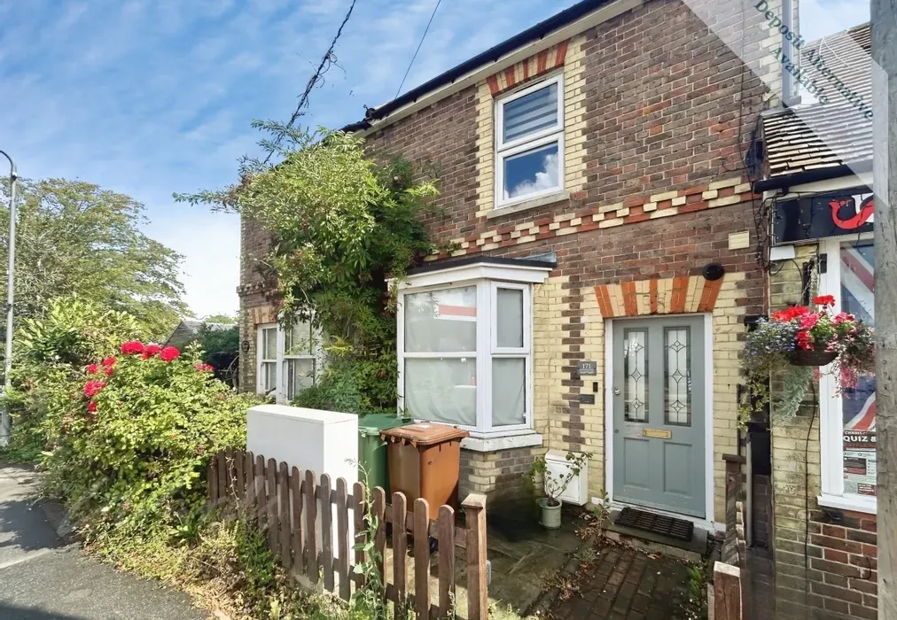 front - Commercial Road Paddock Wood TN12 - Wards of Kent
