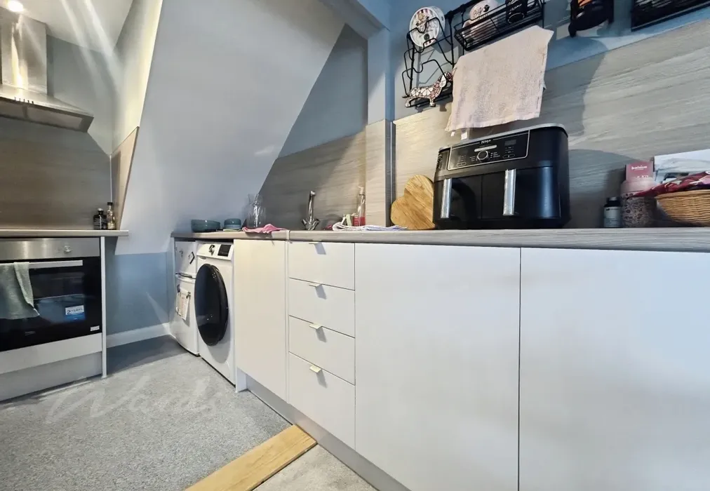 kitchen - Commercial Road Paddock Wood TN12 - Wards of Kent