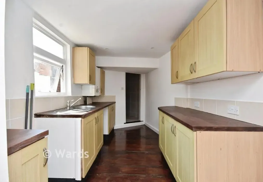 Kitchen - High Street, Minster, Kent - Wards of Kent