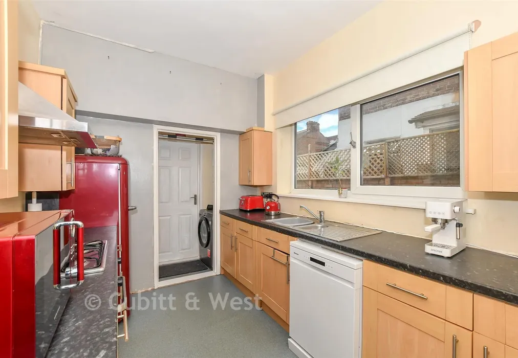 Kitchen - Pains Road, Southsea, Hampshire - Wards of Kent