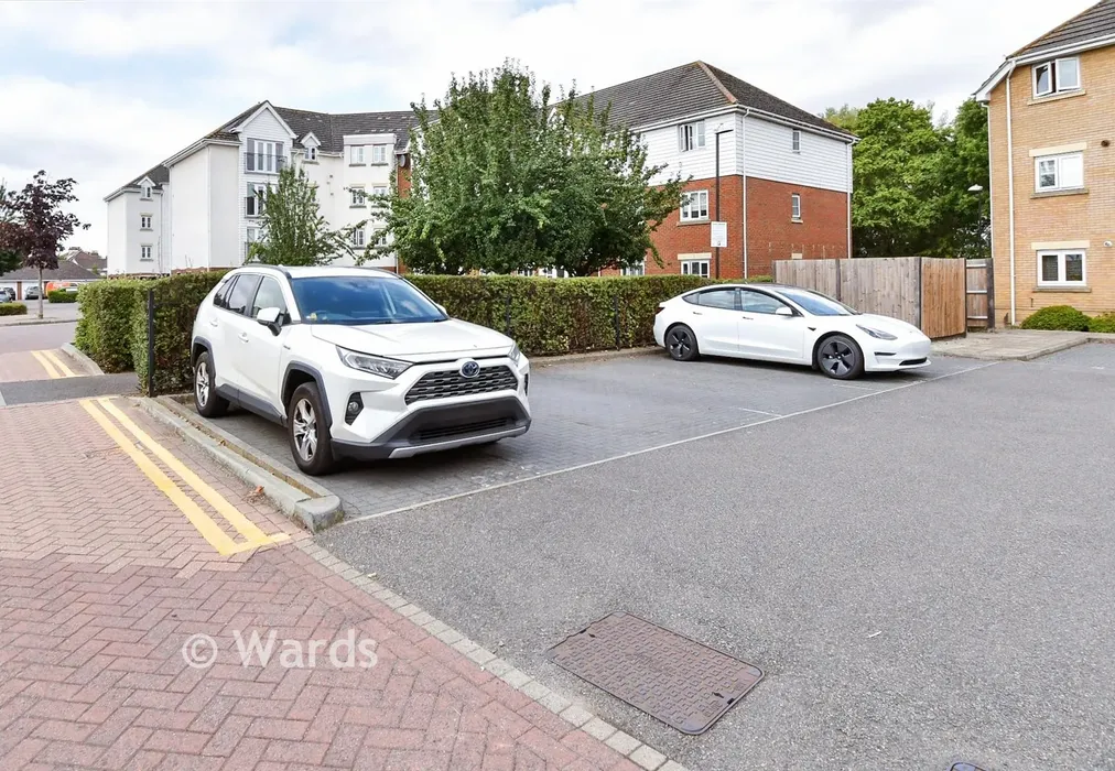 Driveway/Parking - Sherwood Avenue, Aylesford, Kent - Wards of Kent