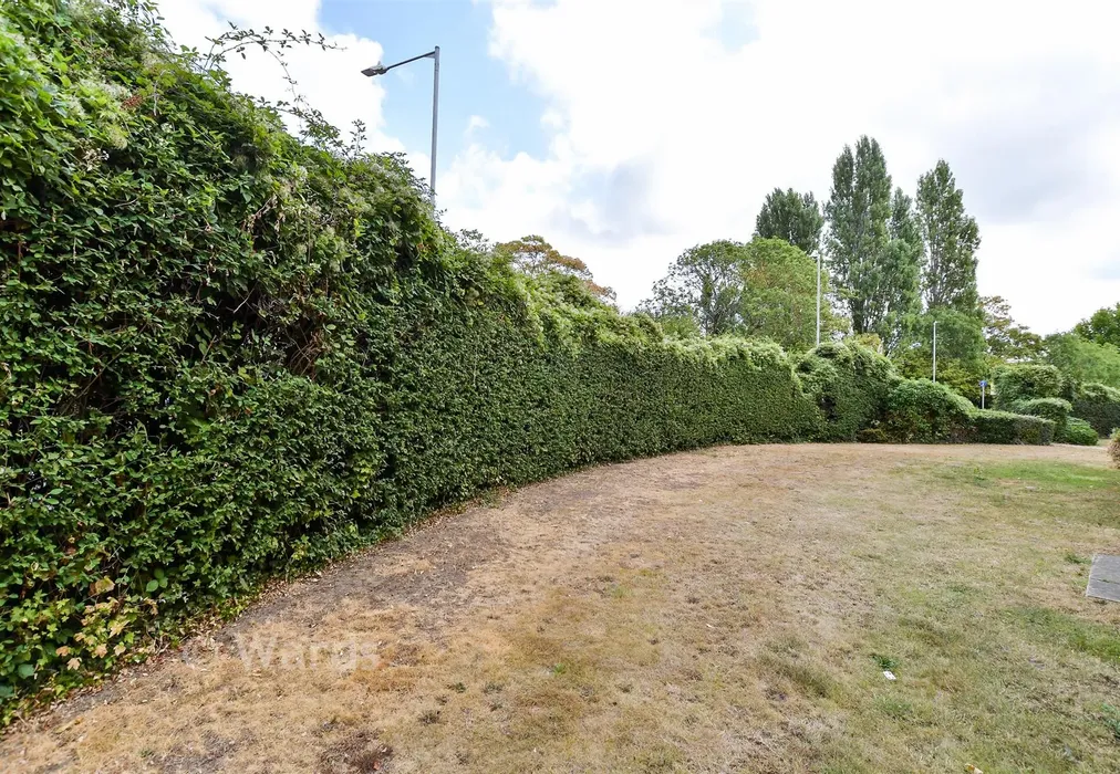 Communal Gardens - Sherwood Avenue, Aylesford, Kent - Wards of Kent
