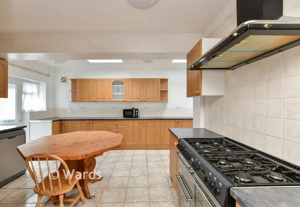 Kitchen/Diner - Northdown Park Road, Margate, Kent - Wards of Kent