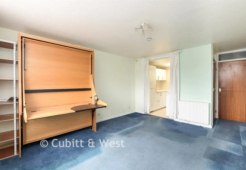 Studio Area - Brighton Road, Sutton, Surrey - Wards of Kent
