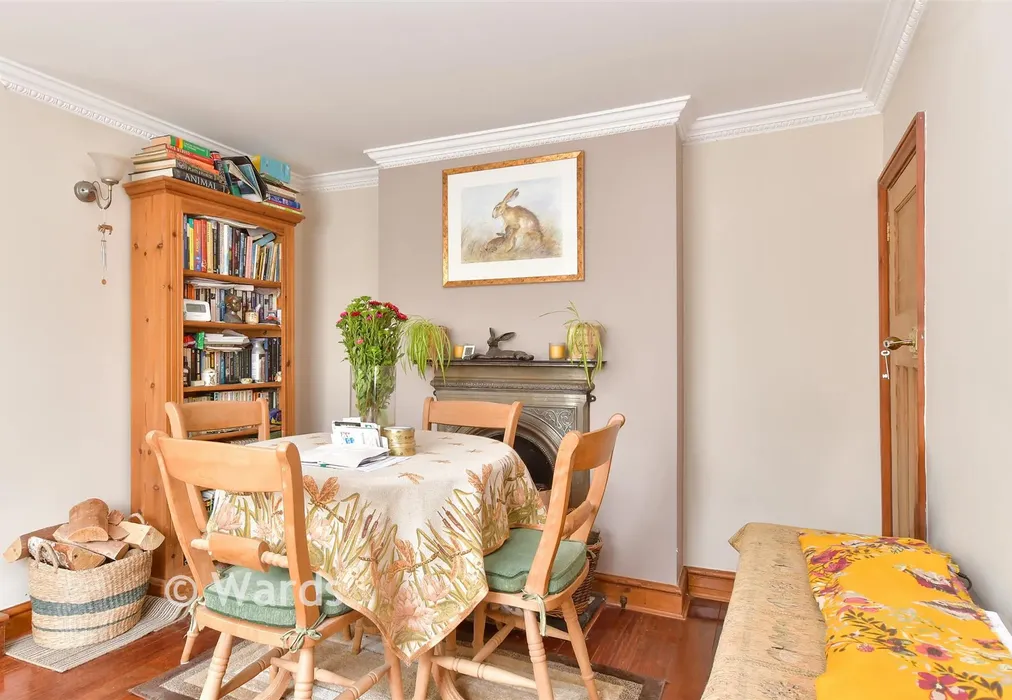 Dining Room - Oare Road, Faversham, Kent - Wards of Kent