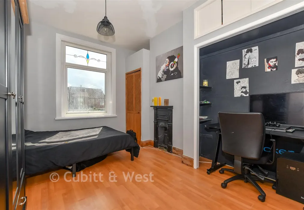 Bedroom 2 - Thurbern Road, North End, Portsmouth, Hampshire - Wards of Kent