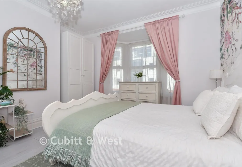 Bedroom 1 - Thurbern Road, North End, Portsmouth, Hampshire - Wards of Kent