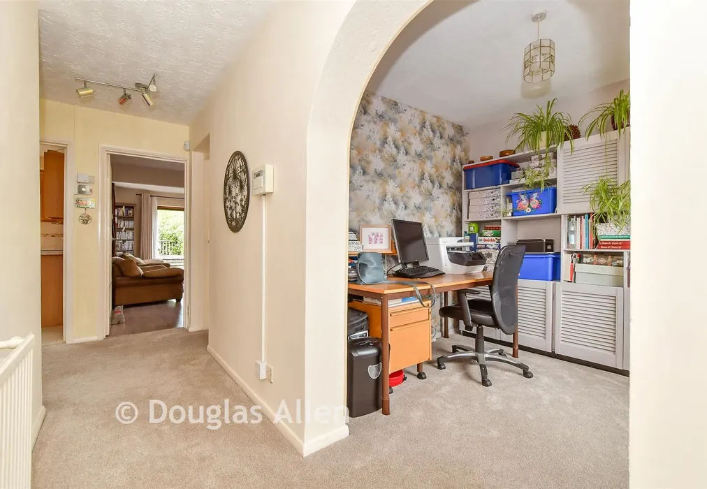 Hallway - Harold Gardens, Wickford, Essex - Wards of Kent