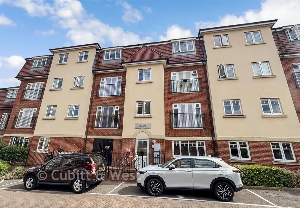 Front Shot - Schoolgate Drive, Morden, Surrey - Wards of Kent