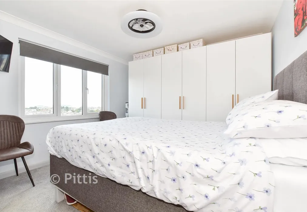 Bedroom 1 - Prospect Road, Shanklin, Isle of Wight - Wards of Kent