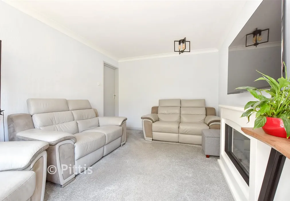 Lounge - Prospect Road, Shanklin, Isle of Wight - Wards of Kent