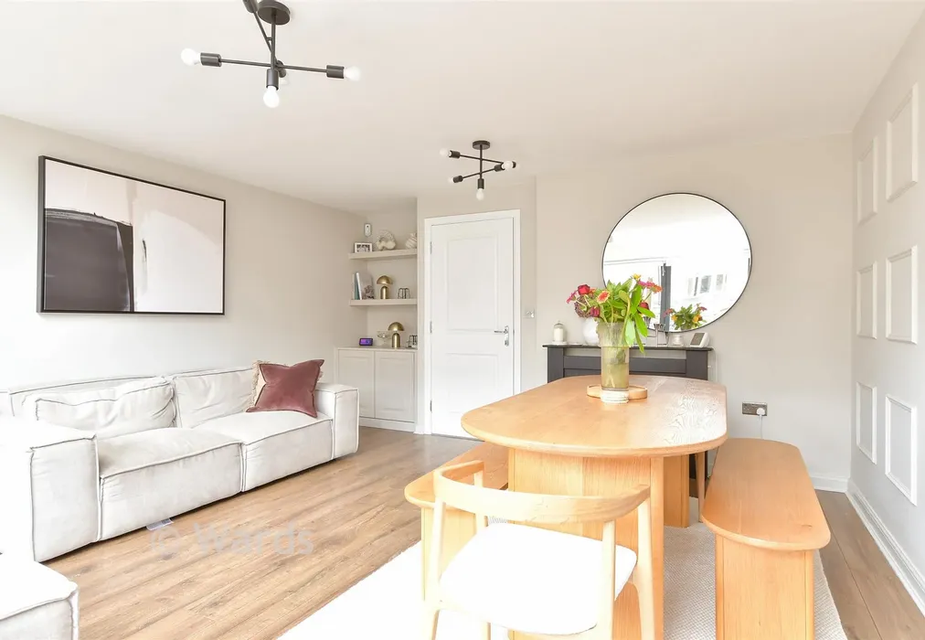 Lounge/Dining Area - Chapel Drive, Dartford, Kent - Wards of Kent