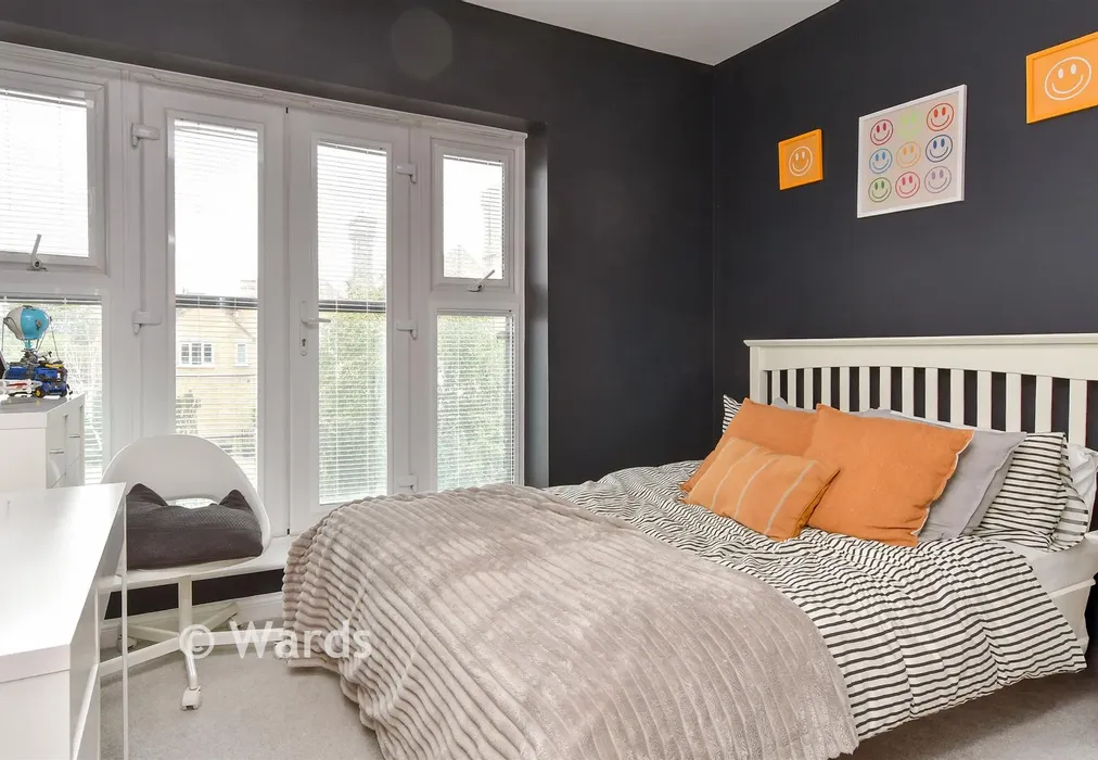 Bedroom 3 - Chapel Drive, Dartford, Kent - Wards of Kent