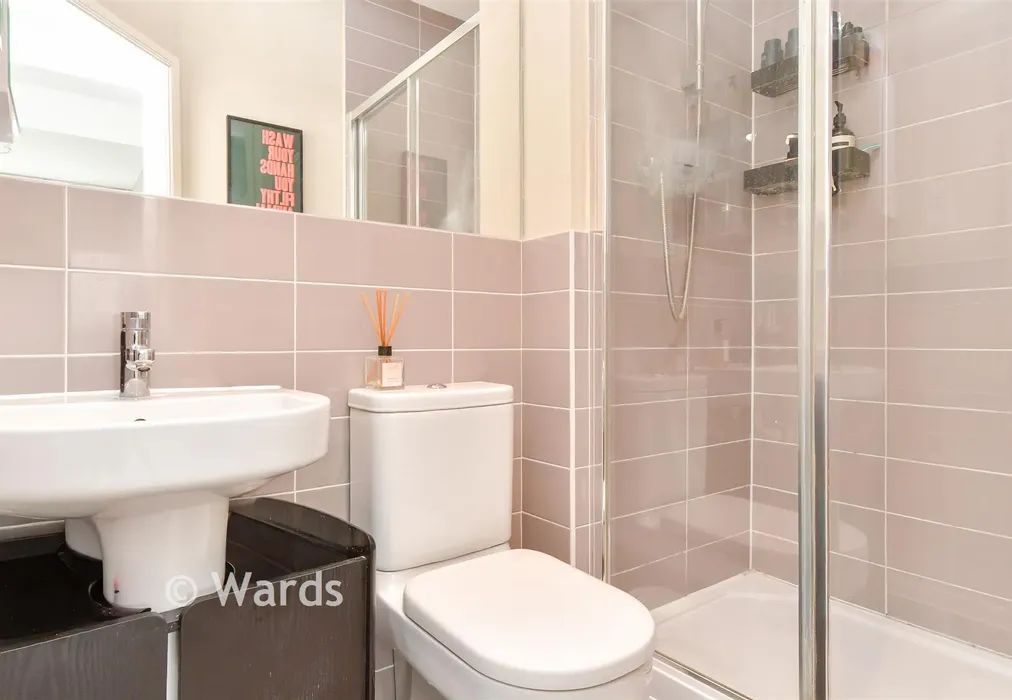 En-Suite Shower Room - Chapel Drive, Dartford, Kent - Wards of Kent