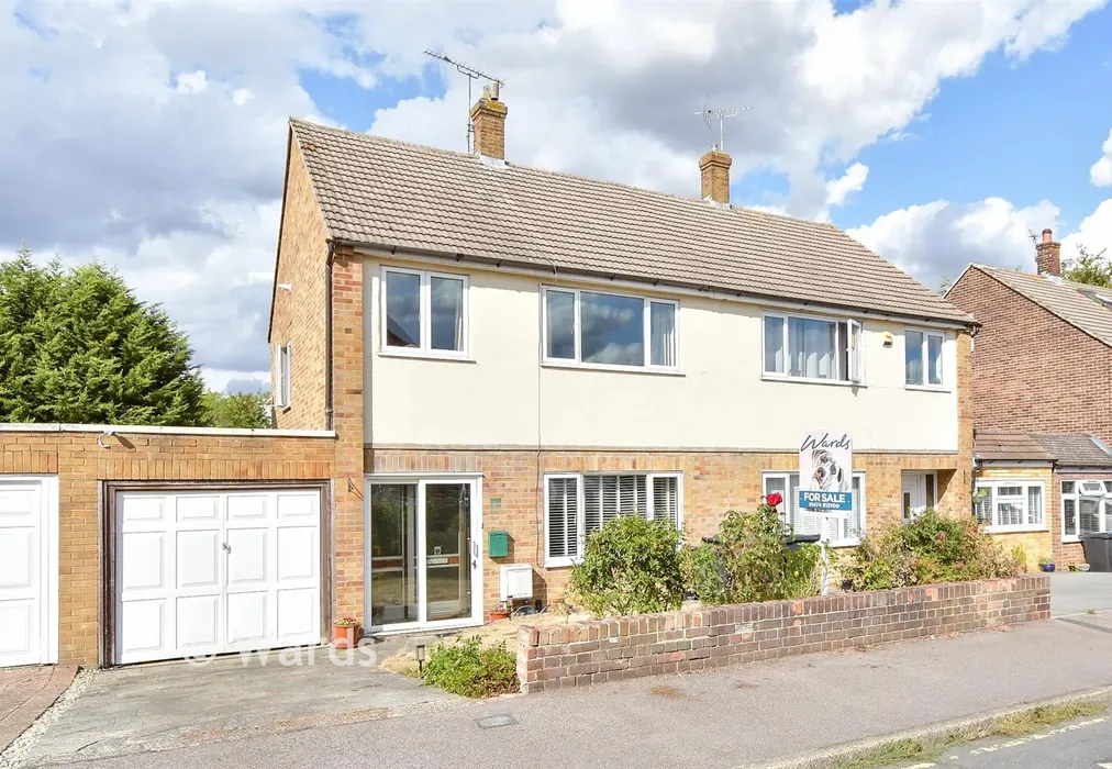 Front (Brochure) - Nursery Road, Meopham, Gravesend, Kent - Wards of Kent