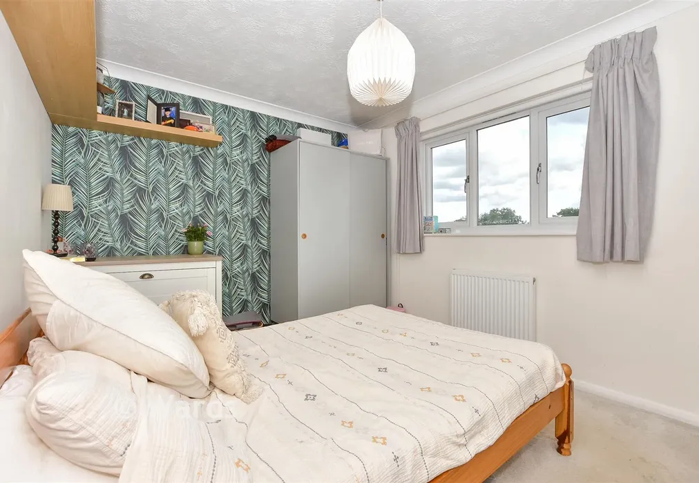 Bedroom 2 - Ufton Close, Maidstone, Kent - Wards of Kent