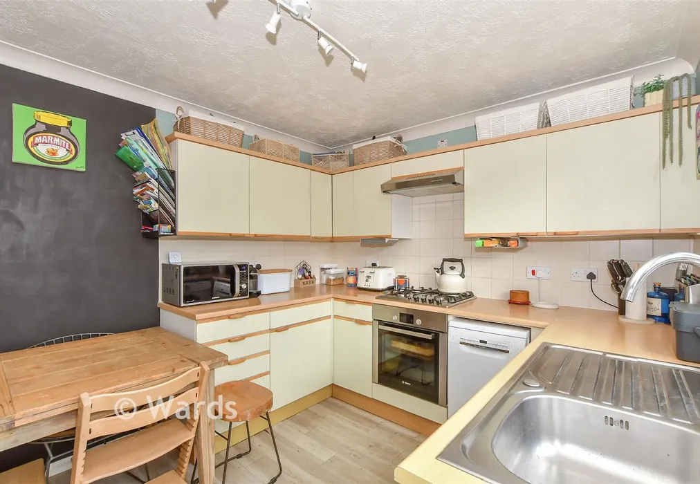Kitchen/Diner - Ufton Close, Maidstone, Kent - Wards of Kent