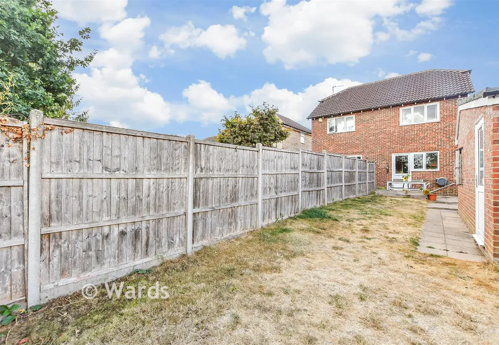 Rear Garden - Ufton Close, Maidstone, Kent - Wards of Kent