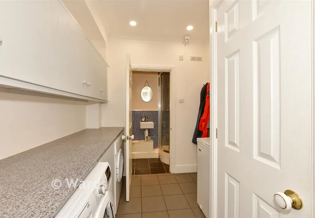 Utility Room - St. Swithin's Road, Whitstable, Kent - Wards of Kent