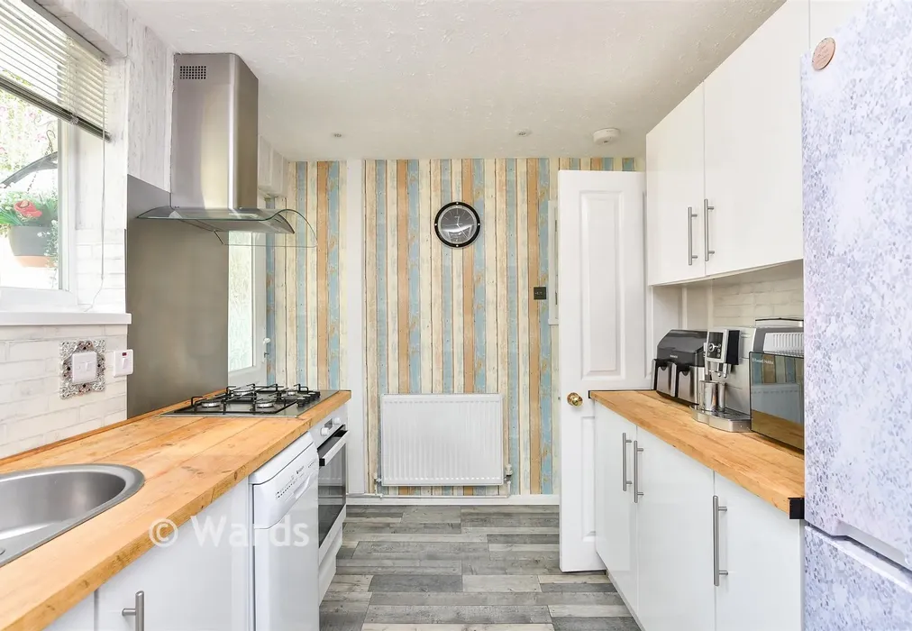 Kitchen - St. George's Crescent, Dover, Kent - Wards of Kent