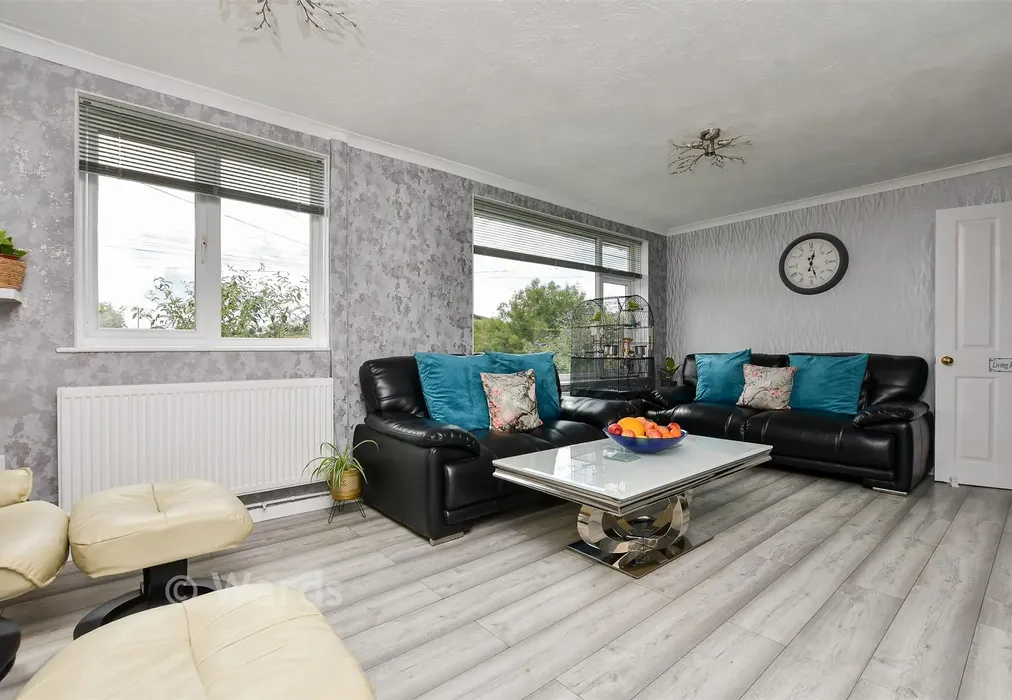 Lounge - St. George's Crescent, Dover, Kent - Wards of Kent