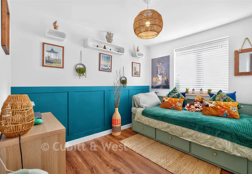 Bedroom 2 - Munday Road, Selsey, West Sussex - Wards of Kent