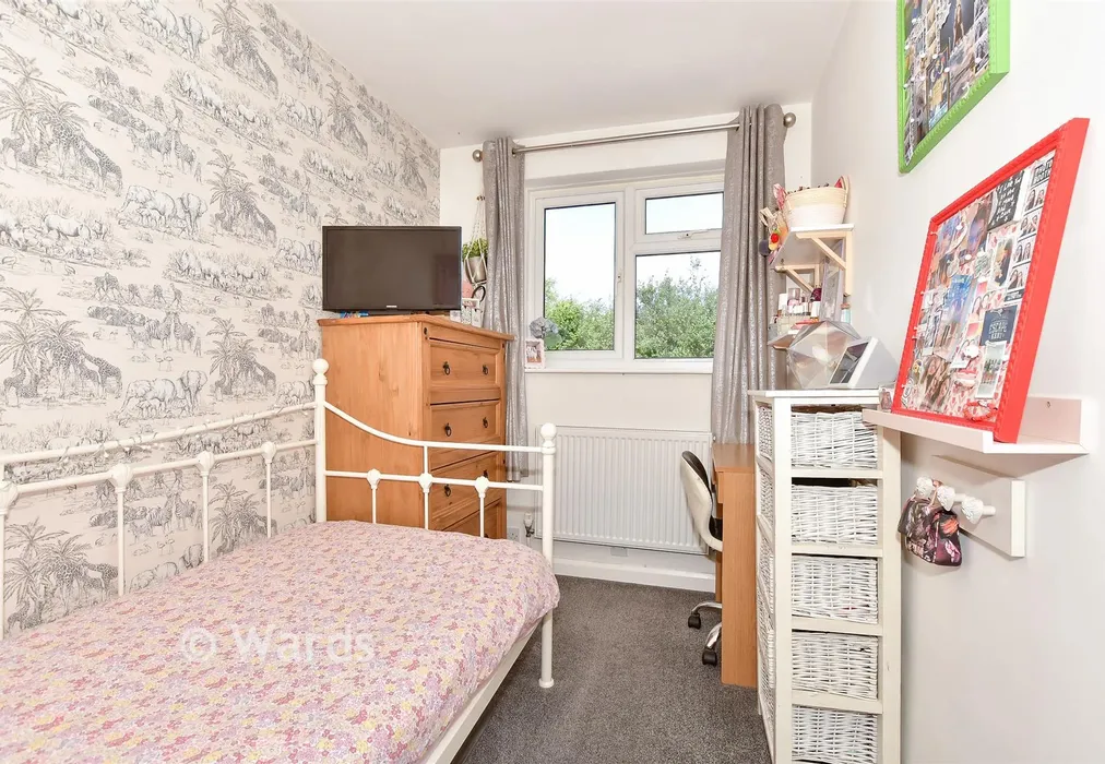Bedroom 3 - The Street, Adisham, Canterbury, Kent - Wards of Kent