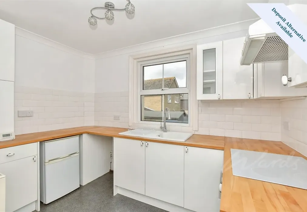 ee2206bc-- 20kitc... - Marine Parade Littlestone TN28 - Wards of Kent