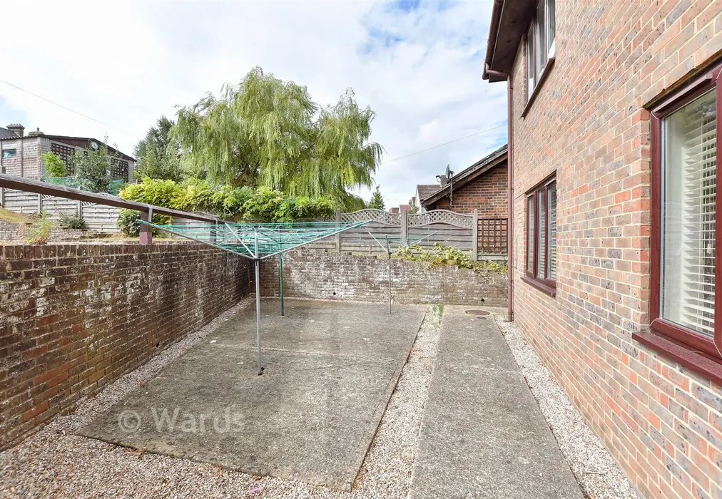 Communal Gardens - Folkestone Road, Dover, Kent - Wards of Kent