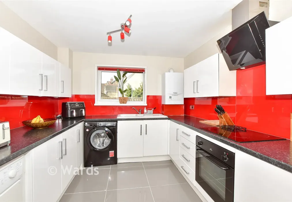Kitchen - Folkestone Road, Dover, Kent - Wards of Kent