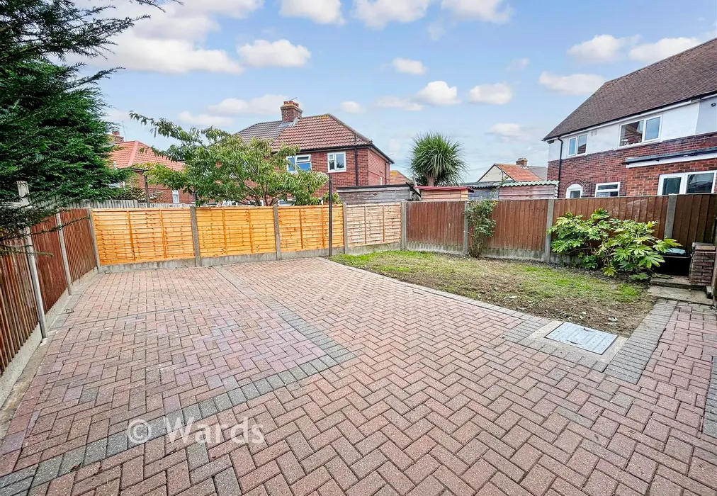 Garden - Mary Road, Deal, Kent - Wards of Kent