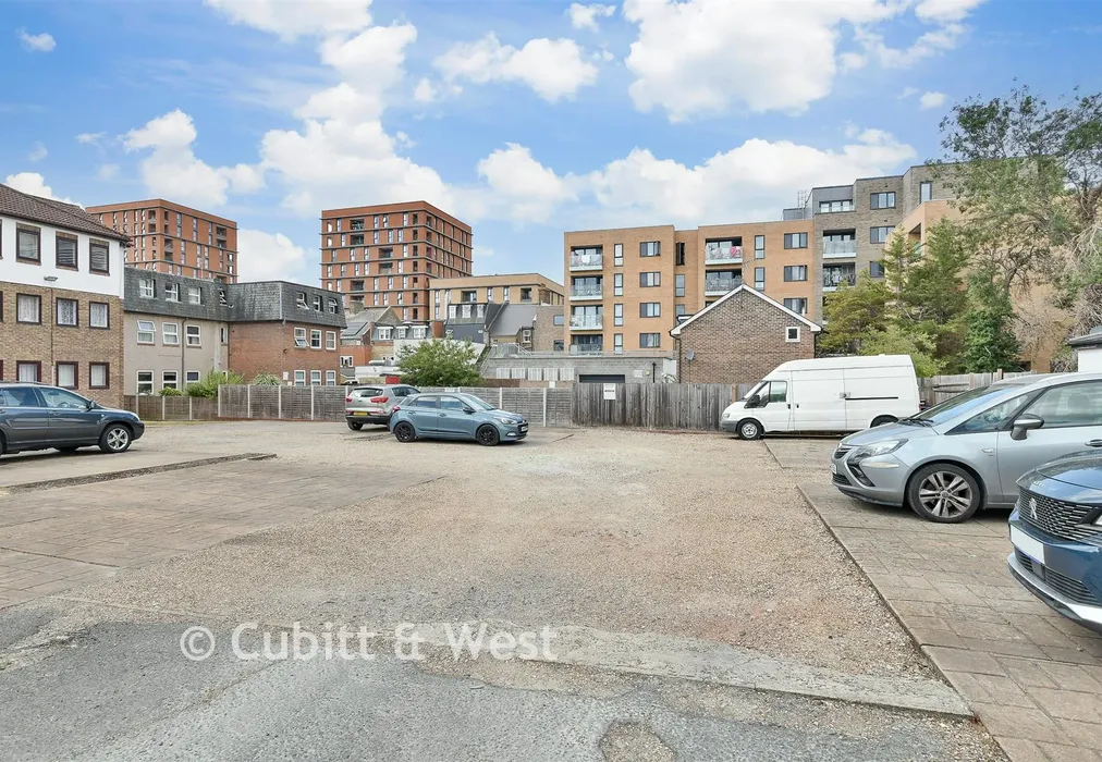 Driveway/Parking - Burnell Road, Sutton, Surrey - Wards of Kent