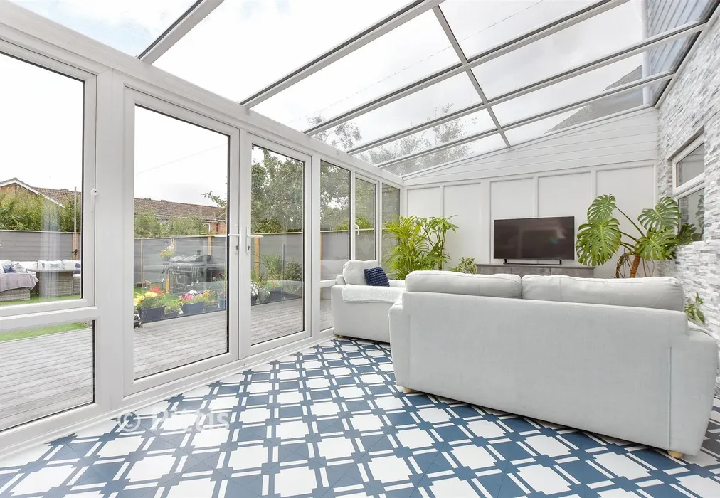 Conservatory - The Willows, Newport, Isle of Wight - Wards of Kent