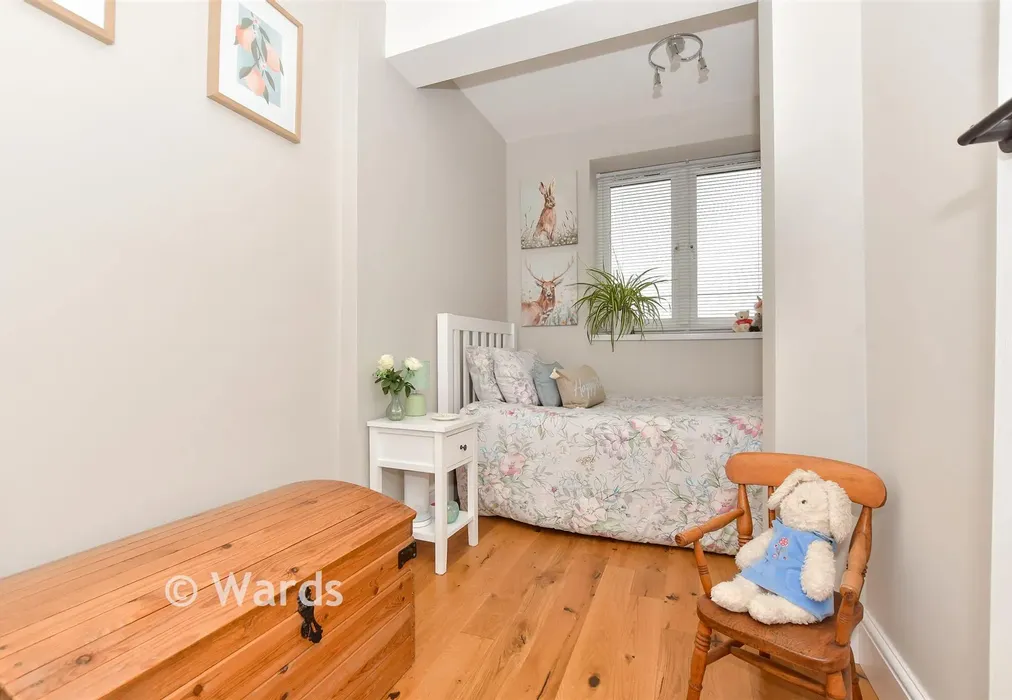Bedroom 3 - Sandwich Road, Sandwich, Kent - Wards of Kent