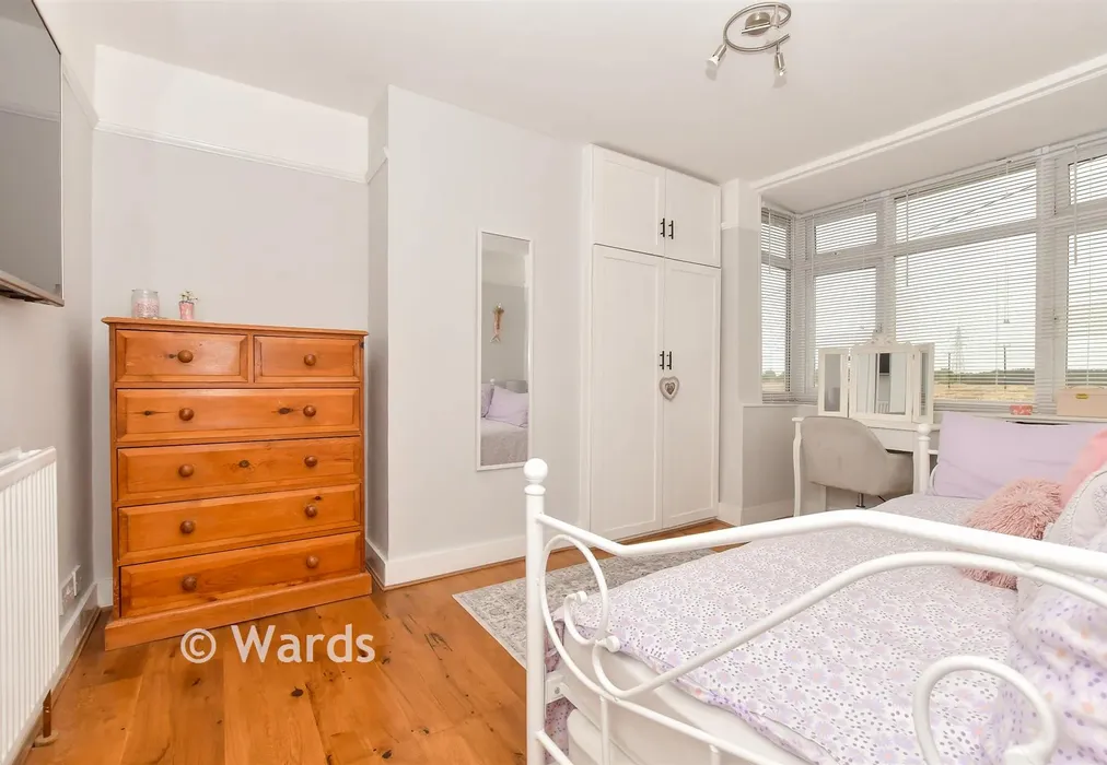 Bedroom 2 - Sandwich Road, Sandwich, Kent - Wards of Kent