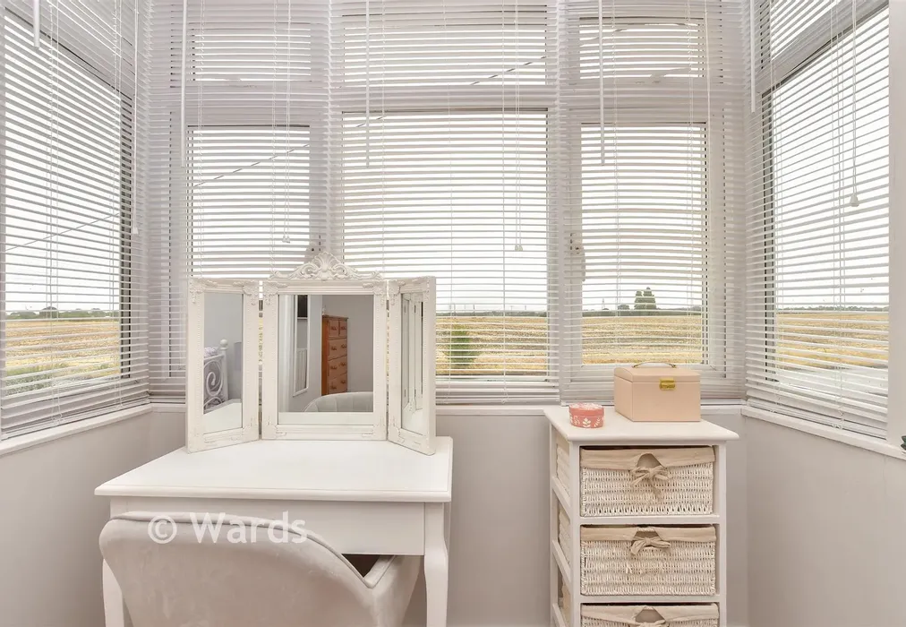 Internal Lifestyle Photograph - Sandwich Road, Sandwich, Kent - Wards of Kent