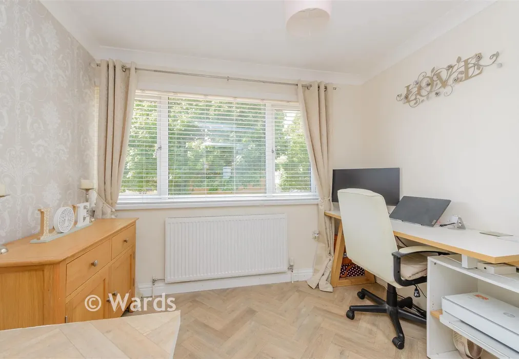 Bedroom 3 - Thorpe Walk, Parkwood, Gillingham, Kent - Wards of Kent