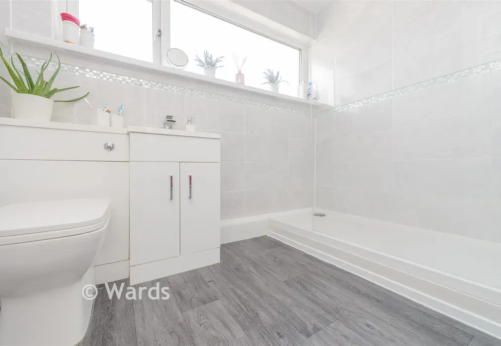 Shower Room - Thorpe Walk, Parkwood, Gillingham, Kent - Wards of Kent