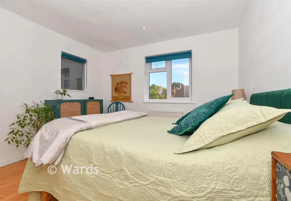 Bedroom 1 - Norman Rise, Cranbrook, Kent - Wards of Kent